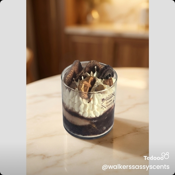 Chocolate Caramel Crunch Candle - Picture 3 of 3